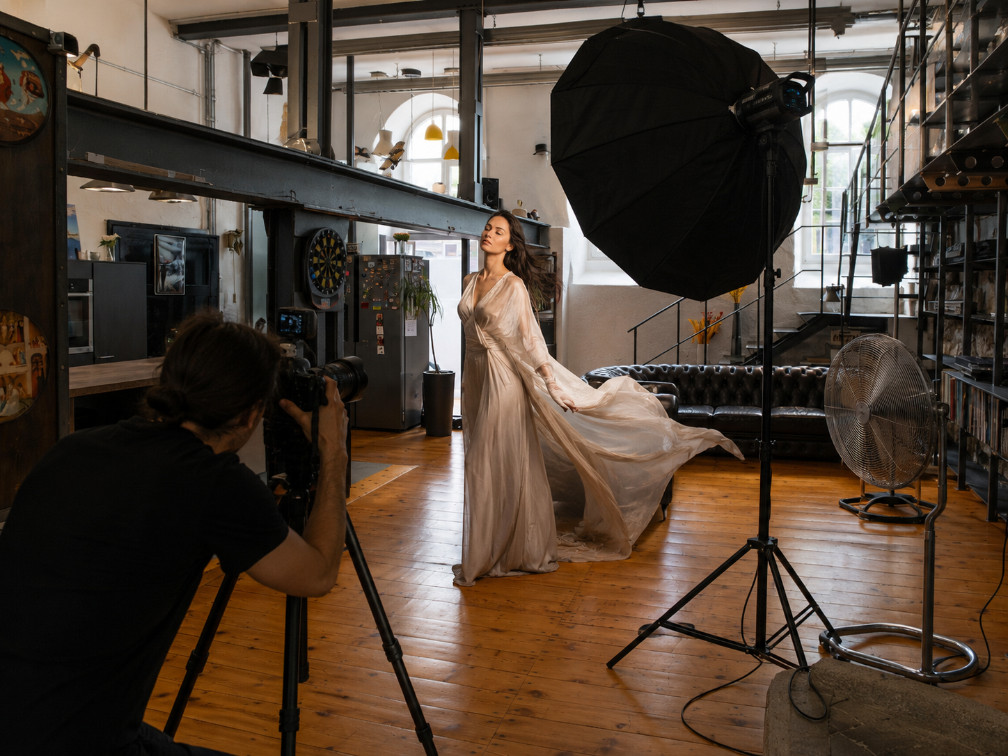 Ventilator und Stoff im Black Steel Loft als Fotokurs-Motiv
